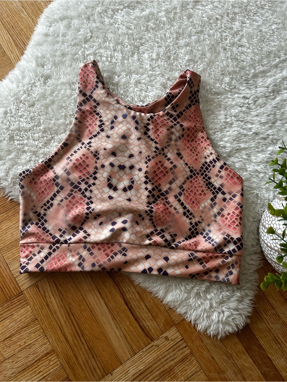 Women's High-Neck Snake Print sport bra - Pink